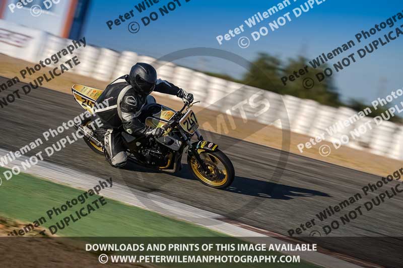 cadwell no limits trackday;cadwell park;cadwell park photographs;cadwell trackday photographs;enduro digital images;event digital images;eventdigitalimages;no limits trackdays;peter wileman photography;racing digital images;trackday digital images;trackday photos